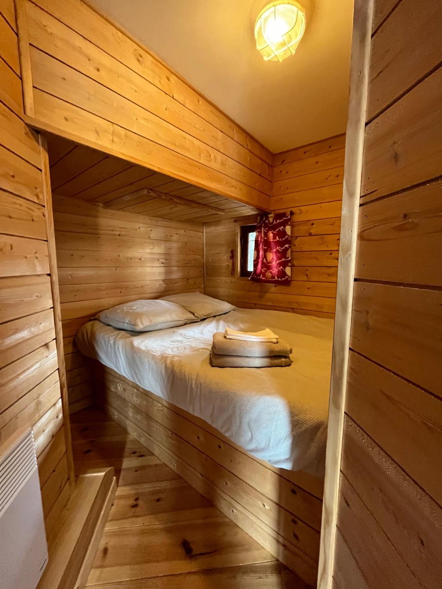 Chalet Des Myrtilles - Chalet Cosy Avec Vue Arette Dış mekan fotoğraf